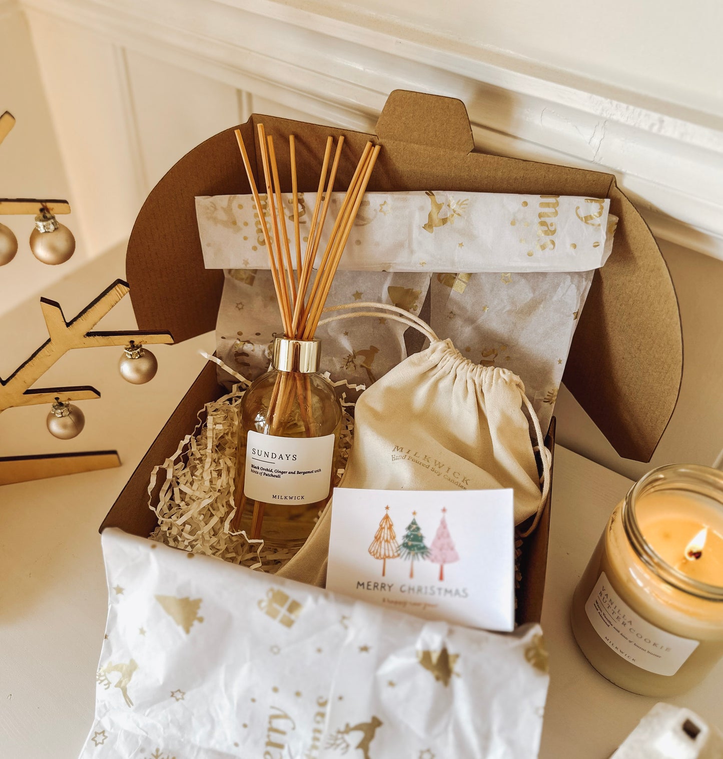 Christmas Gift Pack- Large candle & reed diffuser